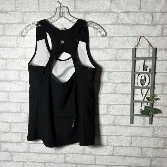 Athleta racerback tank size large - Picture 7 of 11